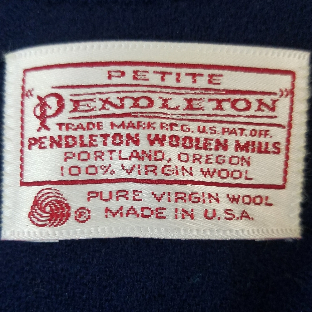 Pendleton Navy Wool Jacket Size 12p - image 3